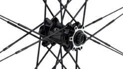 Crankbrothers Iodine 3 Disc 6-Loch 29" Boost Laufradsatz -Zubehör Geschaft 319814