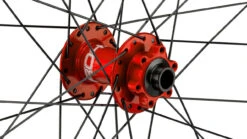 HOPE Pro 4 + Fortus 30 Disc 6-Loch 29" Boost Laufradsatz -Zubehör Geschaft 395334