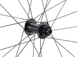ZIPP 303 S Carbon Tubeless Disc Center Lock Laufradsatz -Zubehör Geschaft 475250